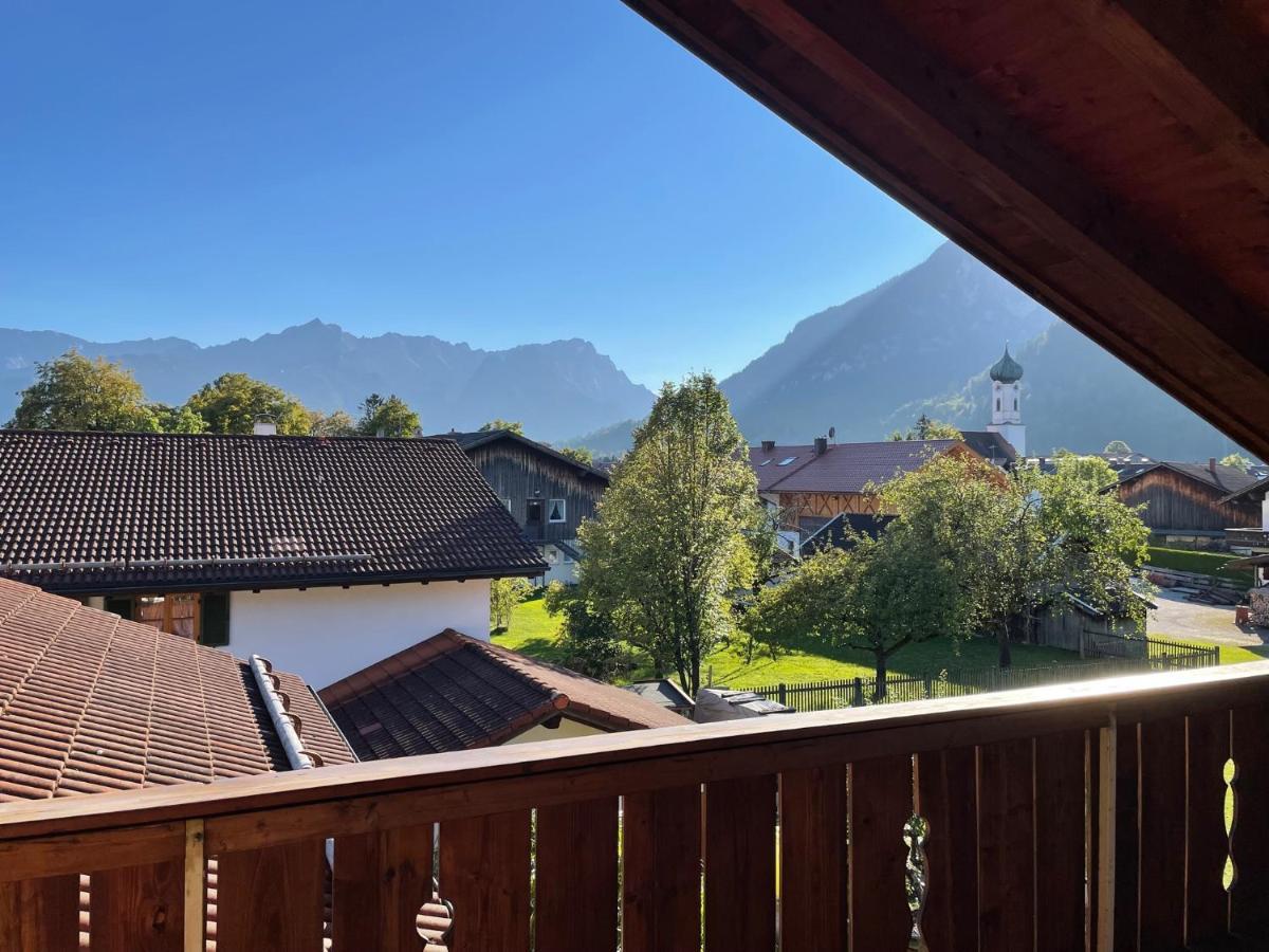 Dachgeschosswohnung Mit Traumhaftem Zugspitzblick Bei Garmisch Farchant Kültér fotó