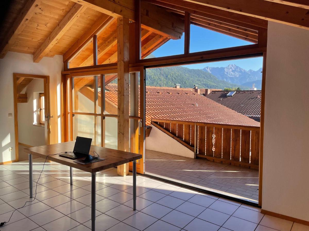 Dachgeschosswohnung Mit Traumhaftem Zugspitzblick Bei Garmisch Farchant Kültér fotó