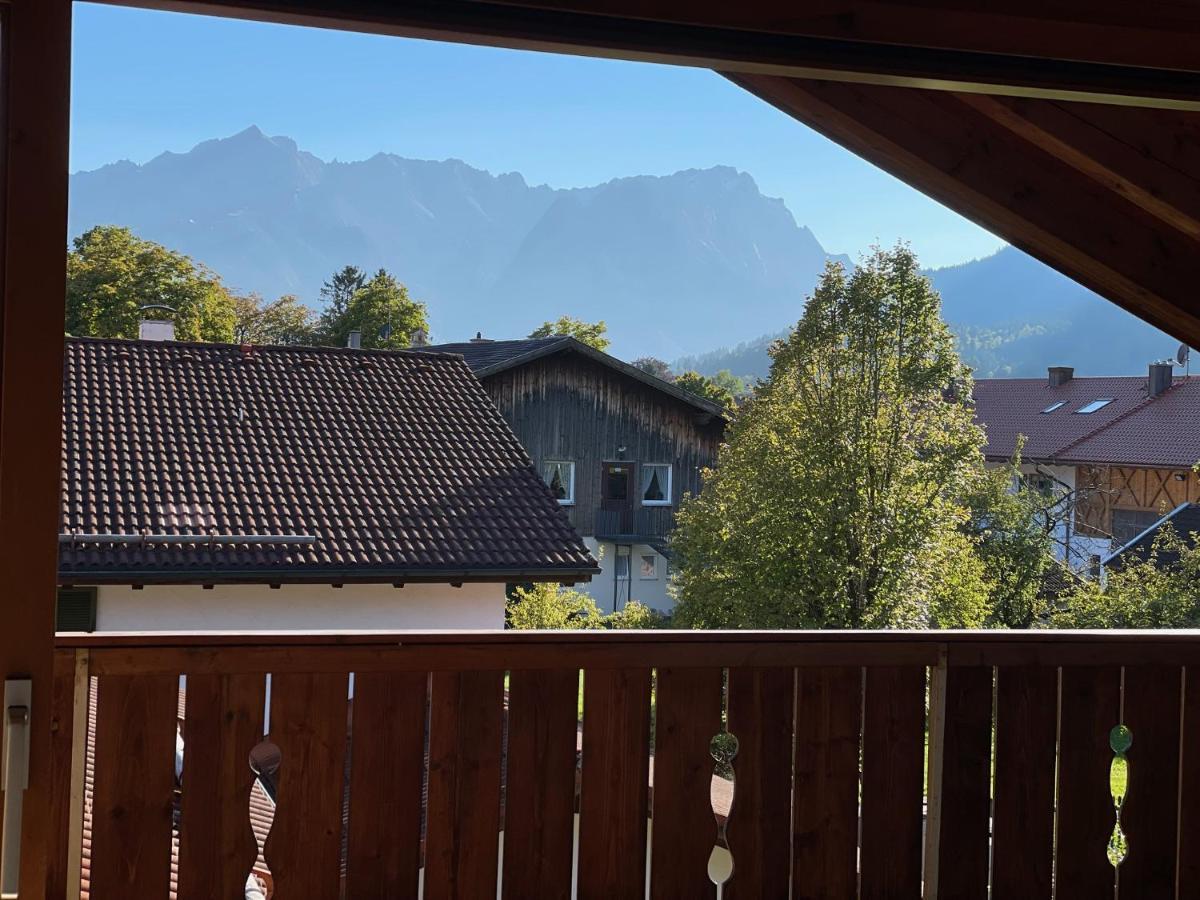 Dachgeschosswohnung Mit Traumhaftem Zugspitzblick Bei Garmisch Farchant Kültér fotó