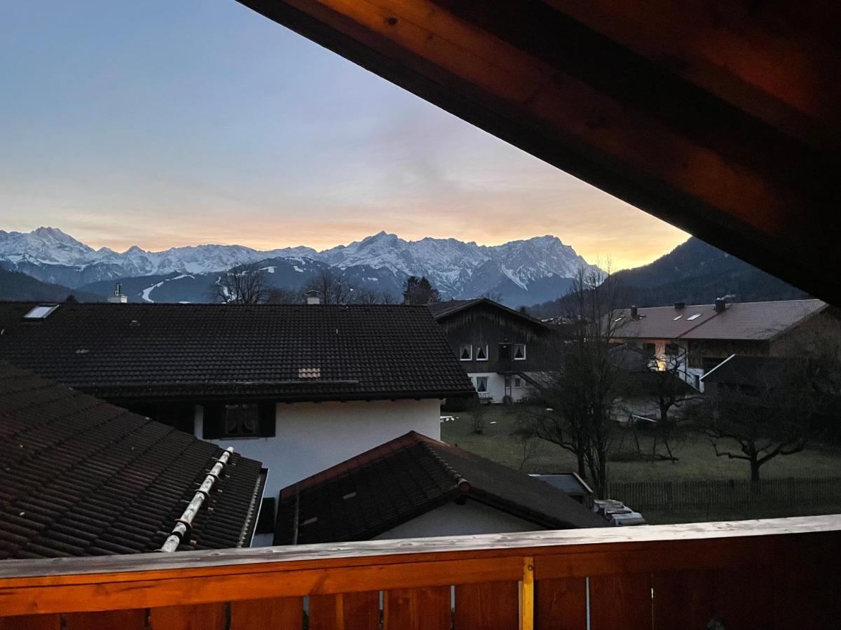 Dachgeschosswohnung Mit Traumhaftem Zugspitzblick Bei Garmisch Farchant Kültér fotó